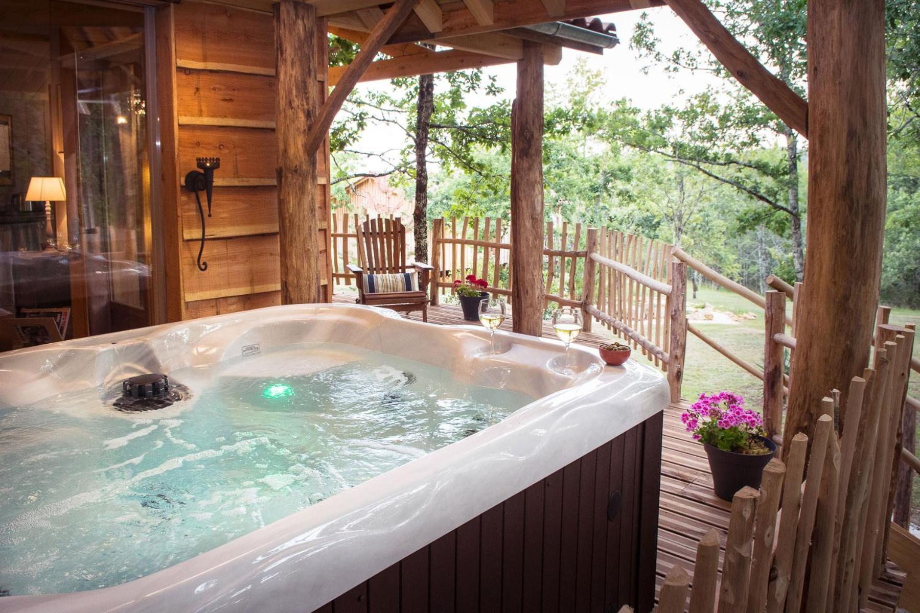 Le Lion D'Or En Perigord Bed & Breakfast Mauzac-et-Grand-Castang Exterior photo